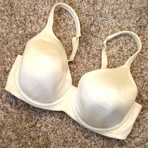 Creamy Playtex Bra
